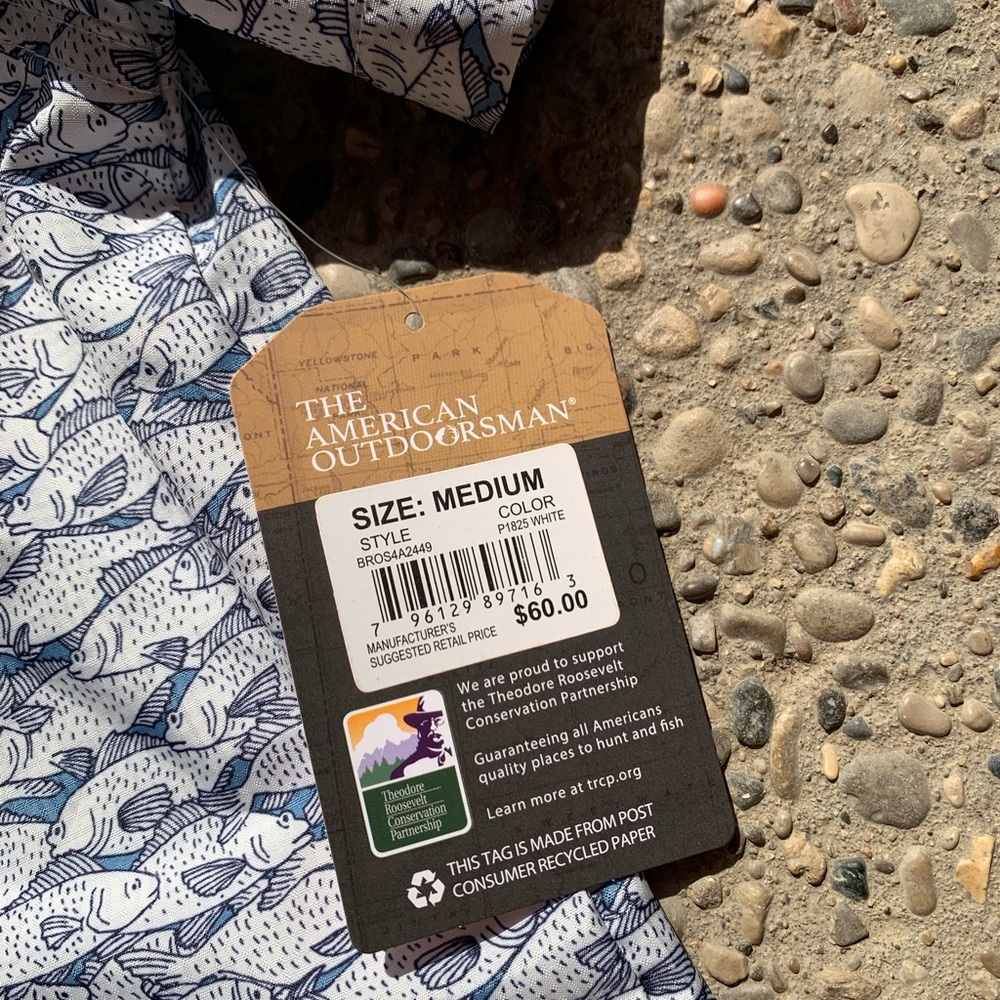 The American Outdoorsman Fish Button Up - Picture 5 of 5